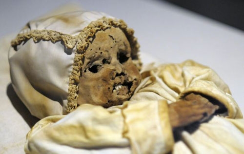 约翰尼斯-奥洛维特斯的木乃伊在“世界木乃伊”展览上亮相